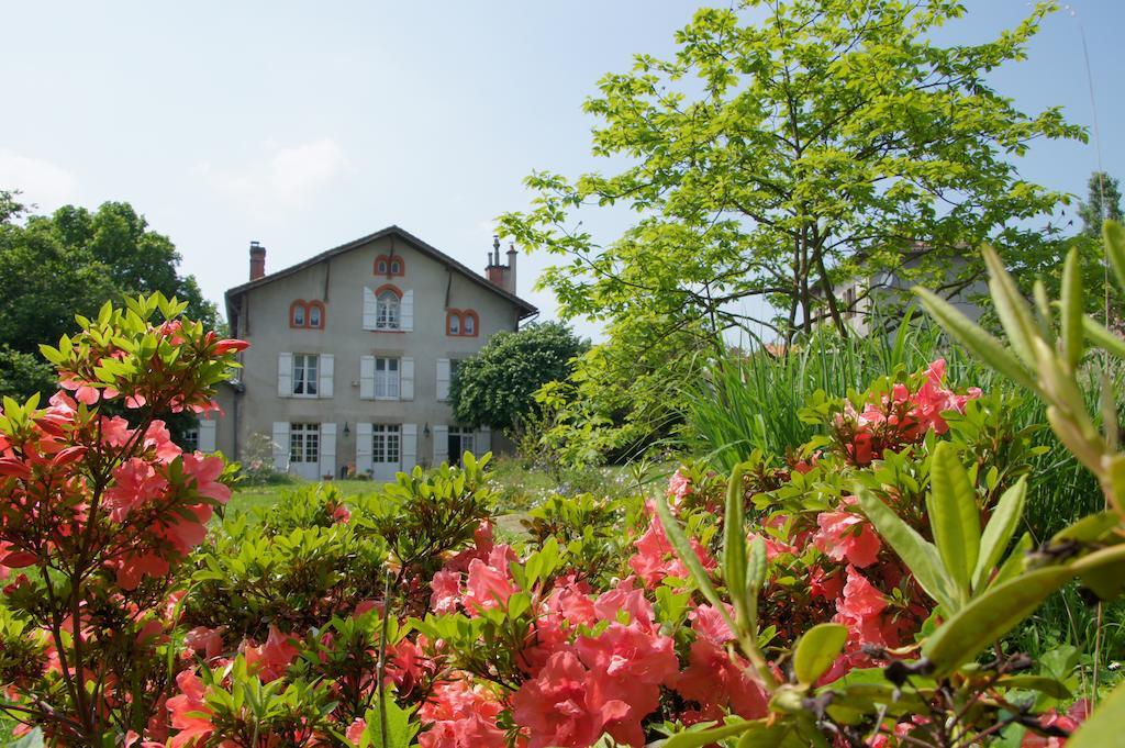 Le Clos De La Muse Saint-Junien Buitenkant foto