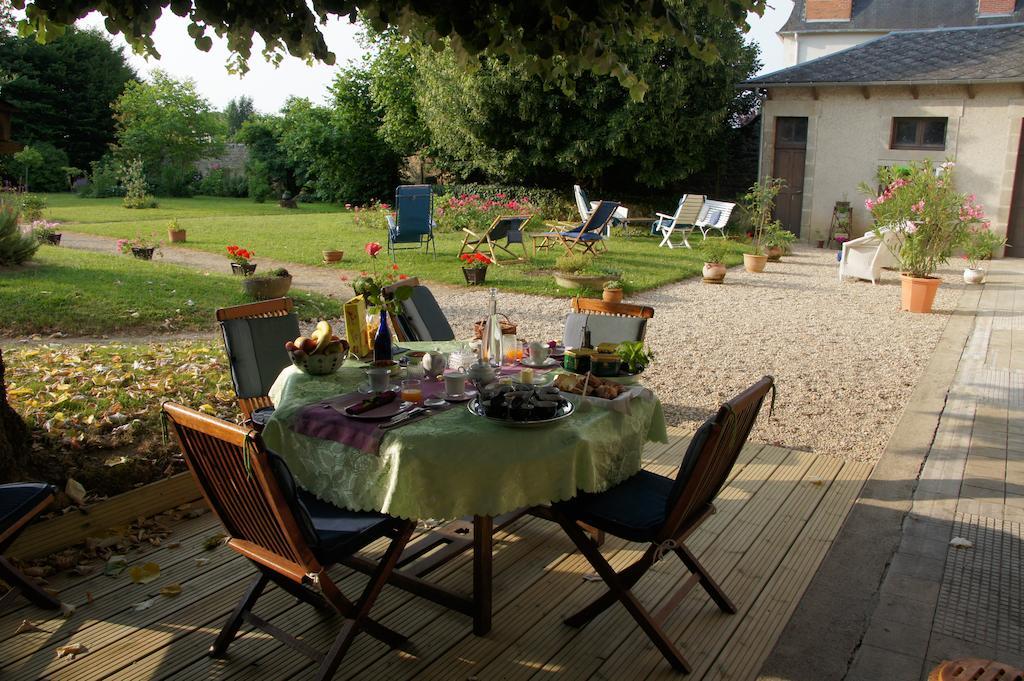 Le Clos De La Muse Saint-Junien Buitenkant foto